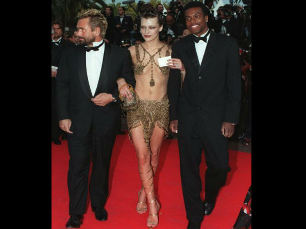 6. मिलिया जोवोविच 