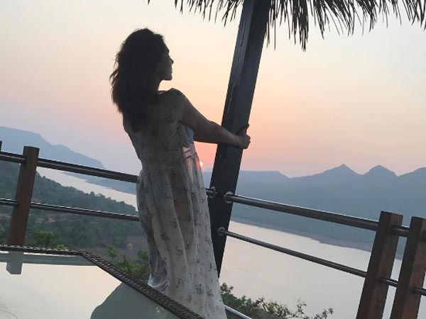  Holiday Diaries! Check Out Lisa Ray Chilling At A Resort In Pune 5 