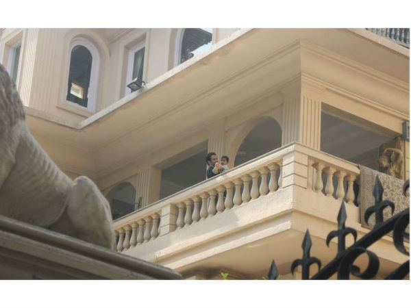 इस निर्णय से लोंगा का क्‍या रिएक्‍शन था? 