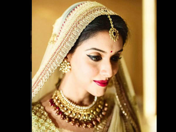 4. ग्‍लोंइग चेहरे के लिए 