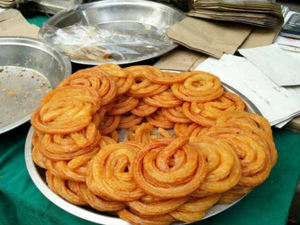 12. कल्लन स्वीट्स 12. कल्लन स्वीट्स