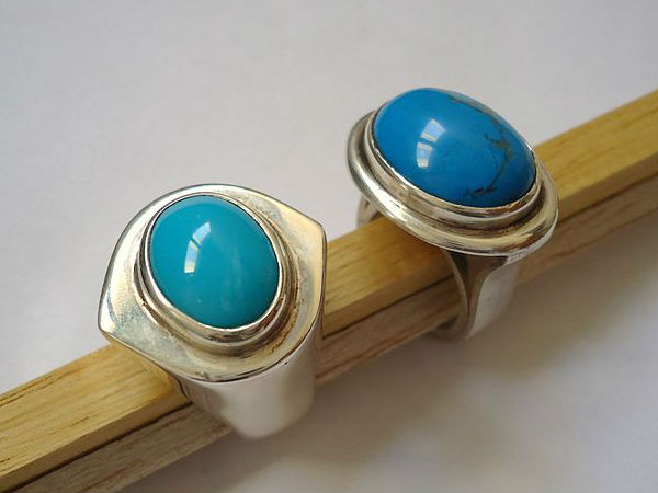 9. धनु : फिरोज़ा 