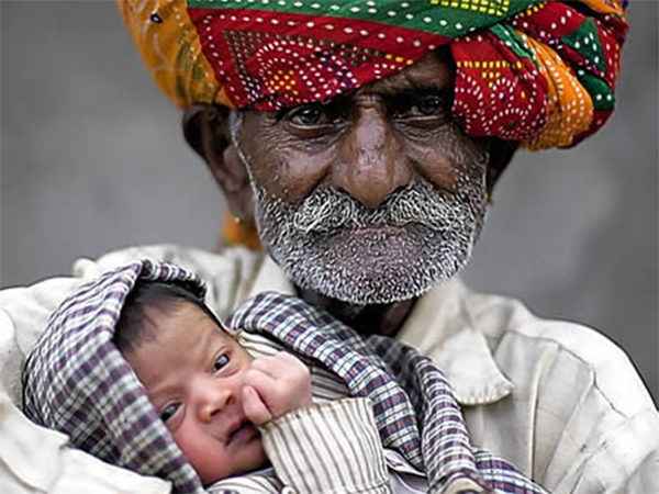 सबसे बुजुर्ग पिता 