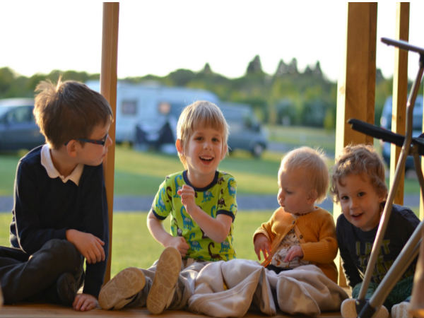 ब्लॉगर है बेकी ब्लॉगर है बेकी