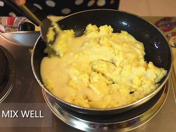 खोया बर्फी रेसिपी : कैसे बनाएं बर्फी मावे के संग