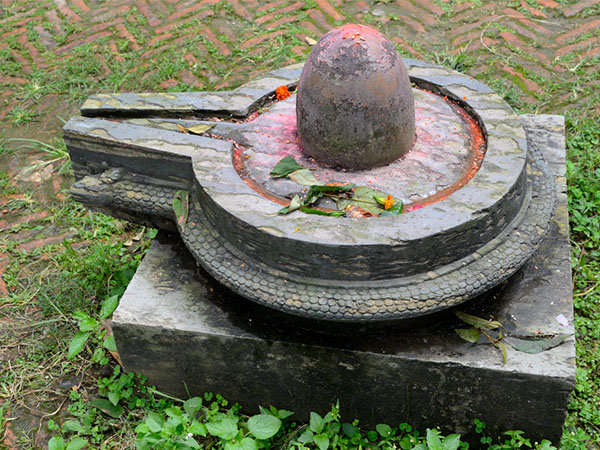 6. शिव मंत्र का जाप करें 6. शिव मंत्र का जाप करें