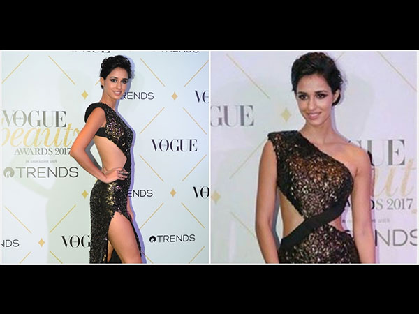 लग रही थी हॉट 