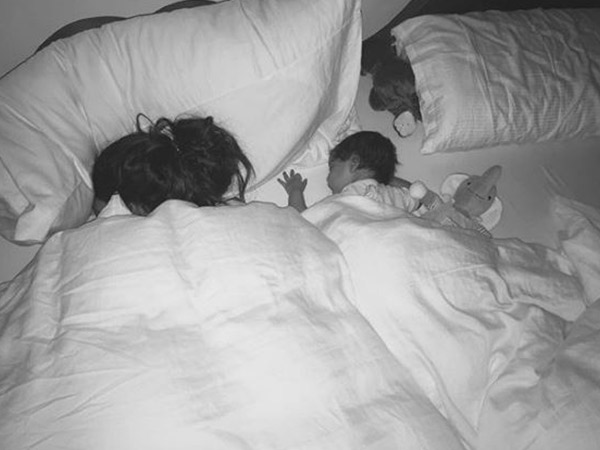 स्‍पेशल पल करती है शेयर 