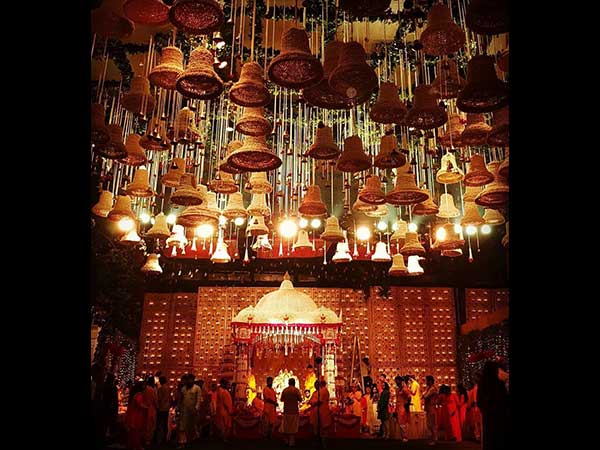 At Mukesh Ambani At Mukesh Ambani