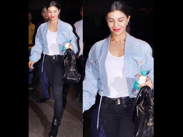  एयरपोर्ट लुक 