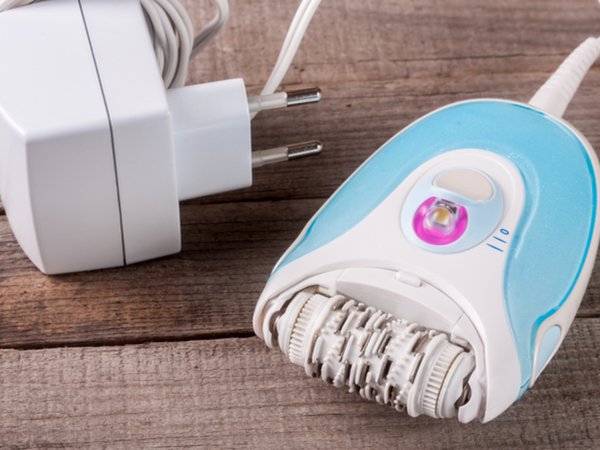 शुष्क त्वचा रिमूवर