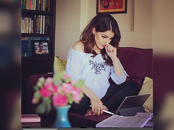 ग्रीक लुक