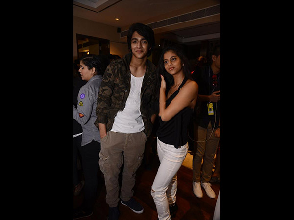 दोस्‍तों के साथ बिताया वक्‍त 