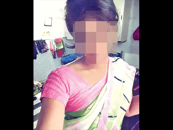 नौ सेना ज्‍वॉइन करने के 7 साल बाद 
