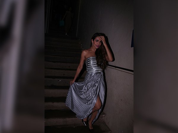  थोड़ी दिखी अनकम्‍फर्ट 