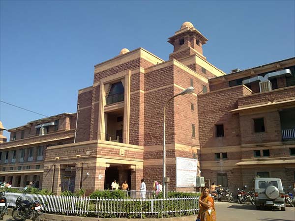 हाईकोर्ट ने लिया संज्ञान 