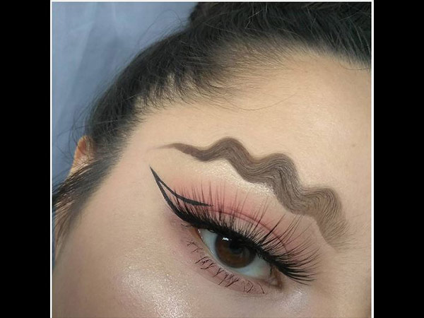 इंटरनेट में छाया 