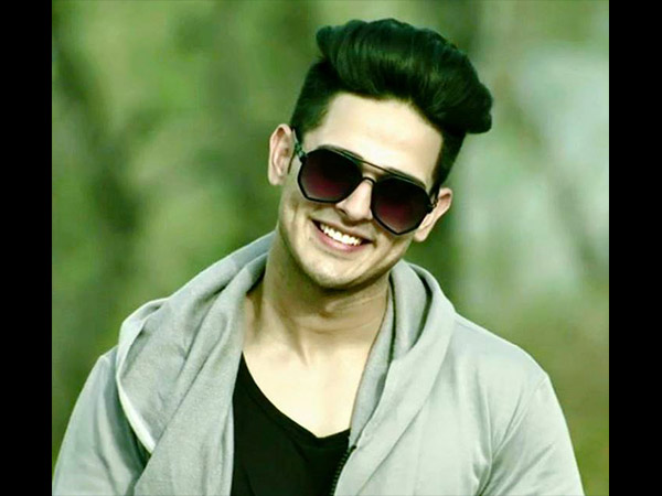  किंकी है? 