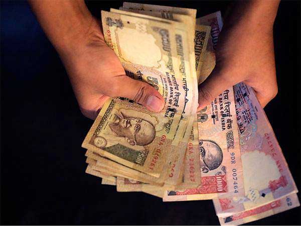 अगर आपके पास टैक्सी के खुले पैसे ना हो