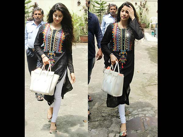  नेकलाइन एम्‍ब्रॉयडरी लुक 