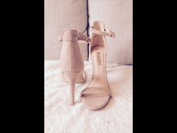 50 हजार यूरो कमाती है 