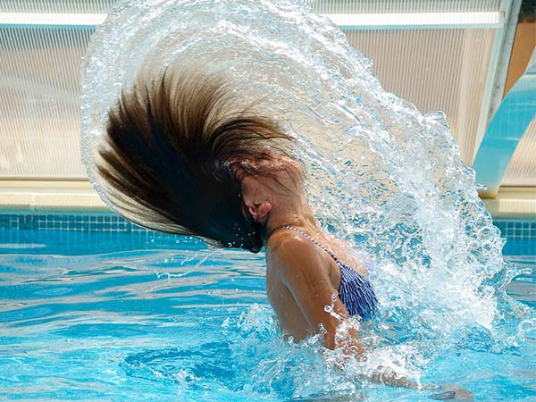 स्वीमिग पूल में जाने से पहले ये करें