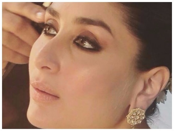 5. नेचुरल कलर में करीना 