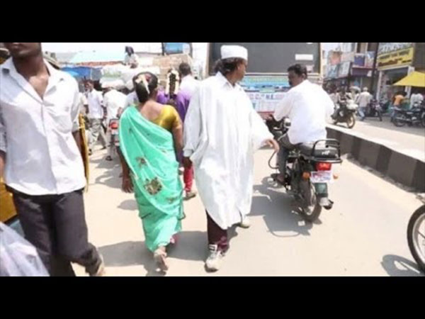 तब से आज तक चलते है उल्टा