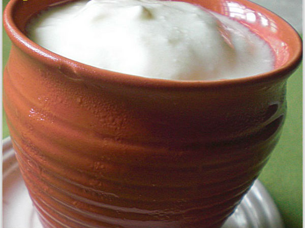  परीक्षा या किसी भी महत्वपूर्ण कार्य से पहले चीनी के साथ दही खाना: 