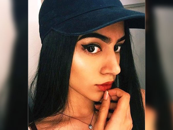 छाई रहती है पार्टीज में छाई रहती है पार्टीज में