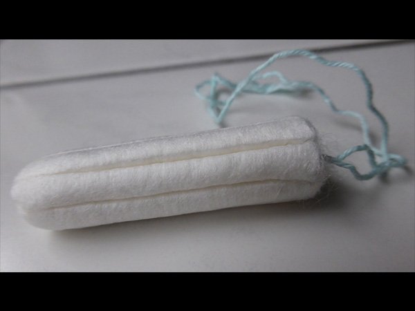 जब अजीब चीजों वाले टैंपोन अंदर डाले जाते थे 