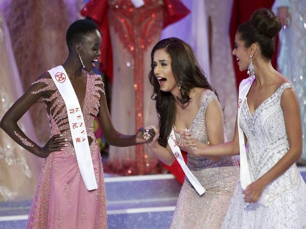  Indian Student Manushi Chillar Won The 67th Miss World Title1