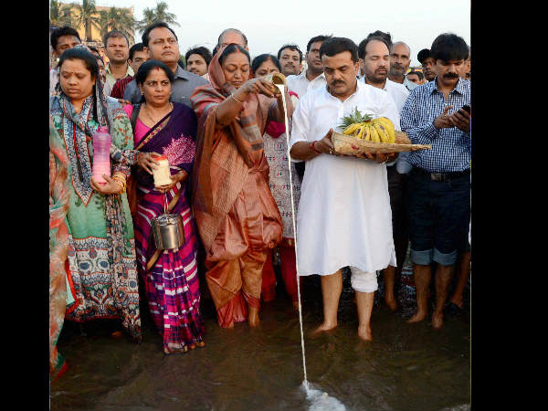 3. सूर्य को जल देने के फायदे 