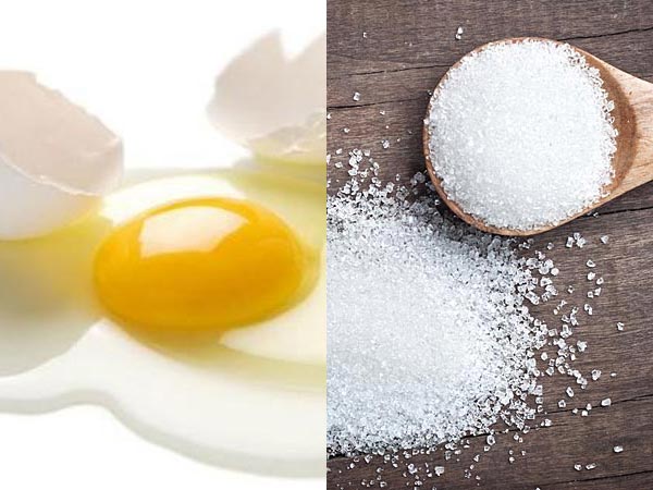 4. चीनी और अंडा फेस मास्क 