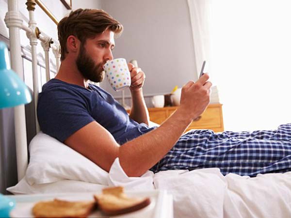 4. आपके लिये म्‍यूजिक का इंतजाम करता है 