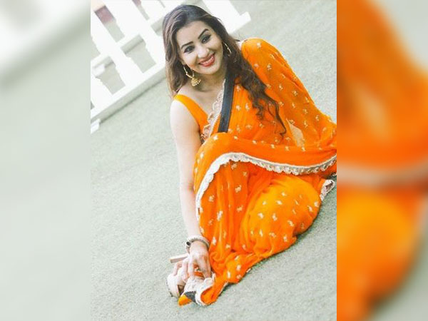 श्री देवी से तुलना 