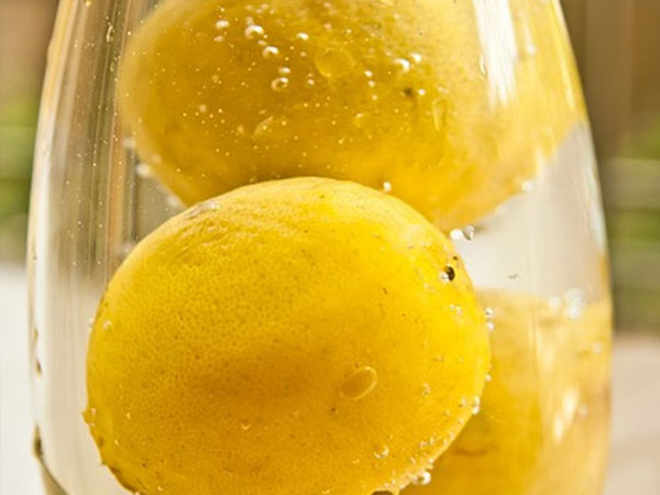 गिलास में नींबू 