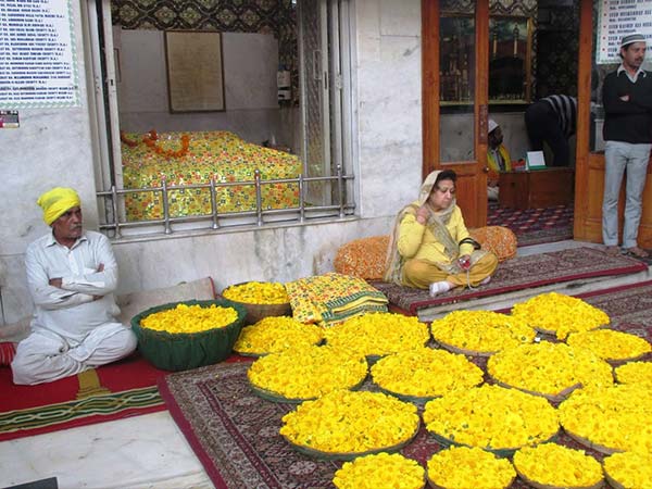 लाहौर में लगता है मेला.. 