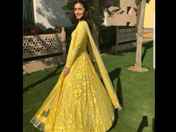 मेहंदी सेरेमनी 