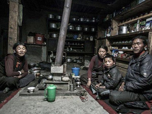 भाईयों में बंटती है बंटती है पत्‍नी 