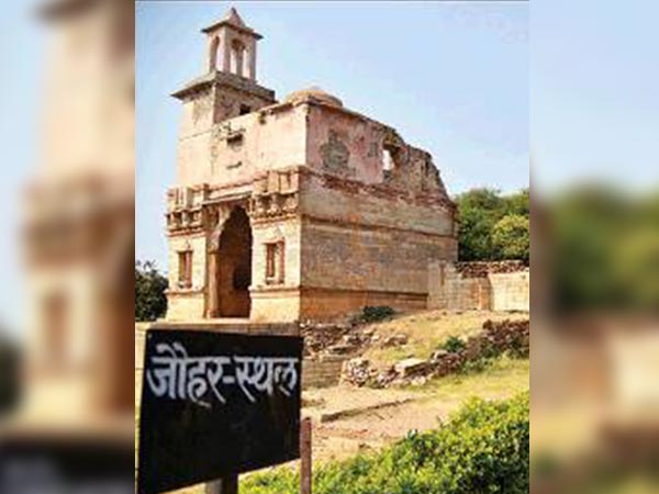  भुतहा होने का दावा 