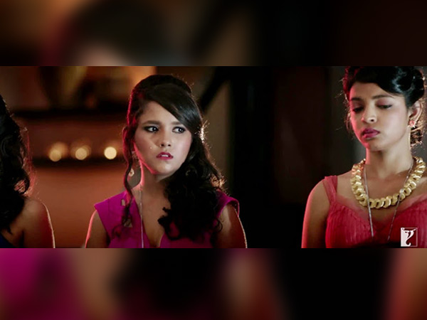  उसकी वर्जनिटी बेच दी गई.. 