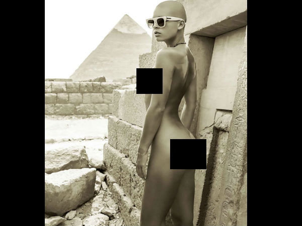 की खुद की तारीफ 