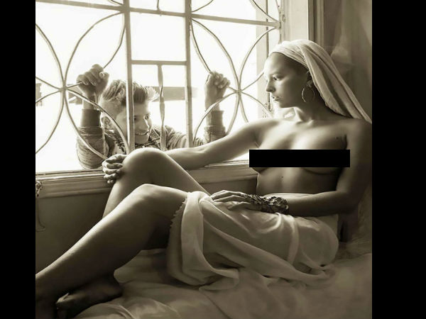 पुलिस के हवाले कर दिया 