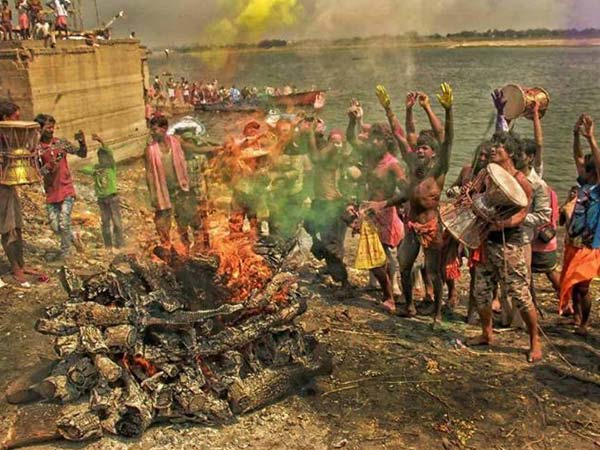 गिरा था शिव का कुंडल गिरा था शिव का कुंडल