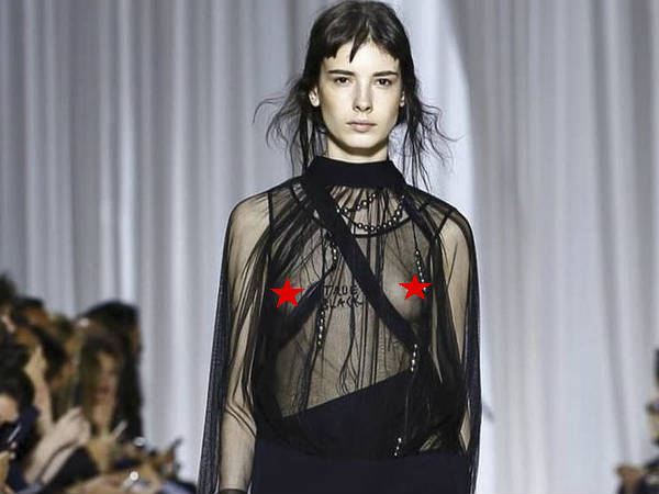  हो गईं वायरल