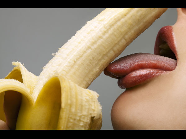 पुरुषों पसंद आता है जब महिलाएं प्राइवेट पार्ट छूएं 