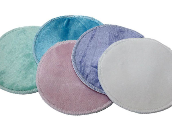  ब्रेस्ट पैड पहनें: