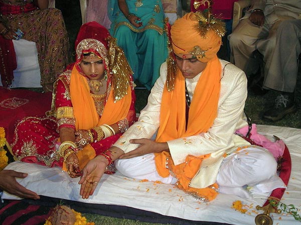 हिंदू विवाह में 