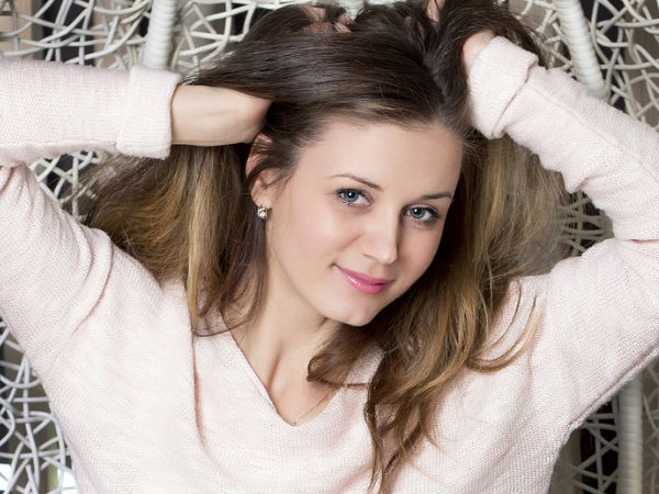 बालों के टेक्‍सचर को बदल सकती है डाई 